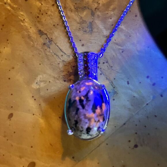 Natural Yooperlite Red Garnet Sterling Silver Necklace - Picture 9 of 9